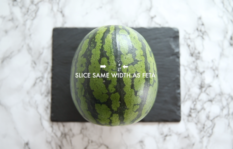 How to slice a watermelon in cubes