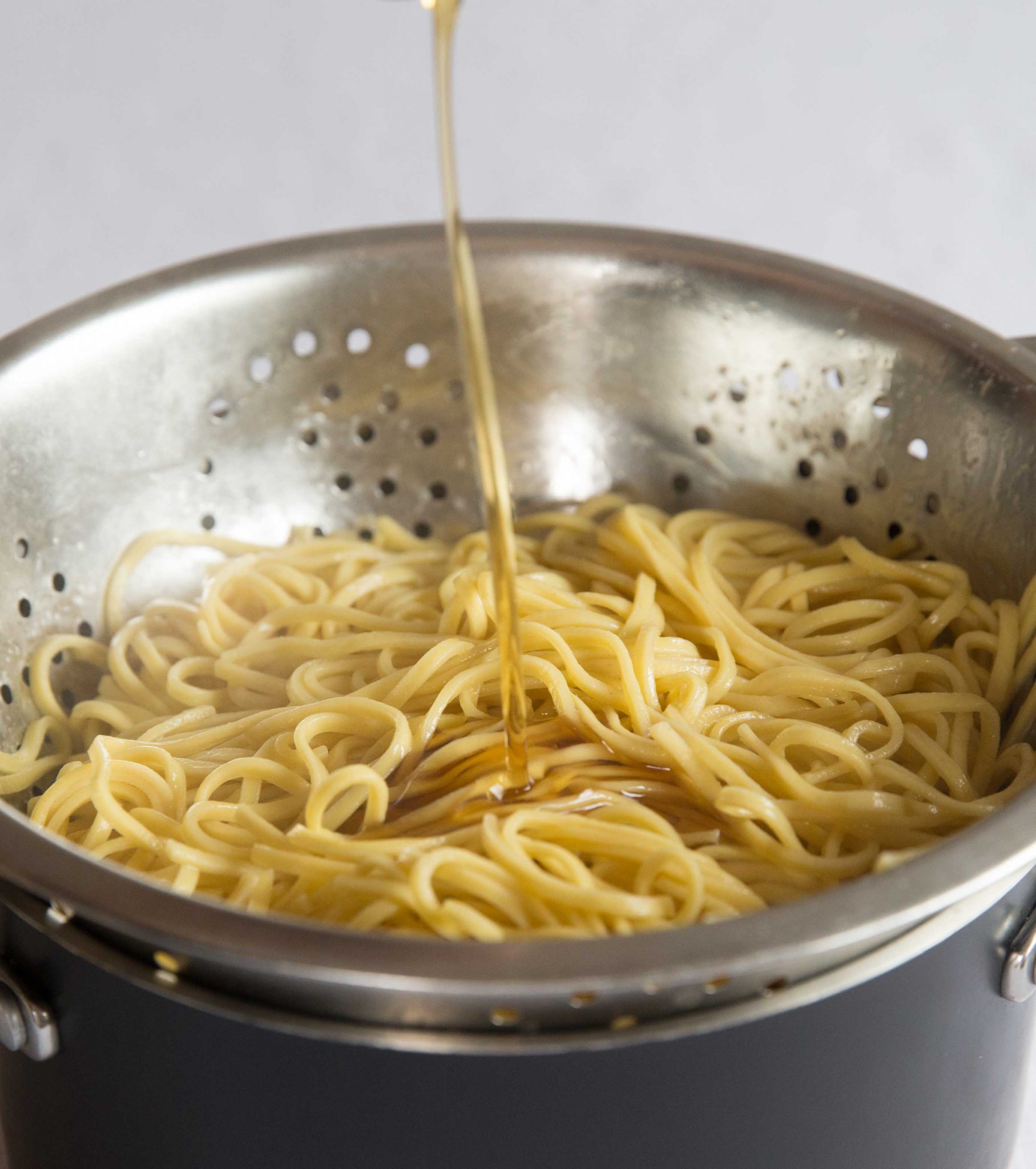 Delicious and Easy Chicken Noodle Stir Fry | Don't Go Bacon My Heart