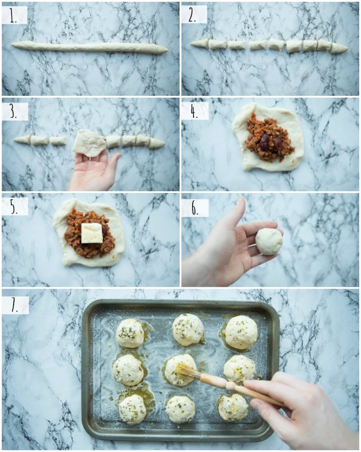 How to make garlic dough balls with leftover chilli - step by step