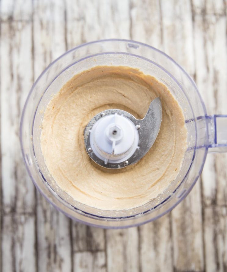 Hummus blended in the food processor