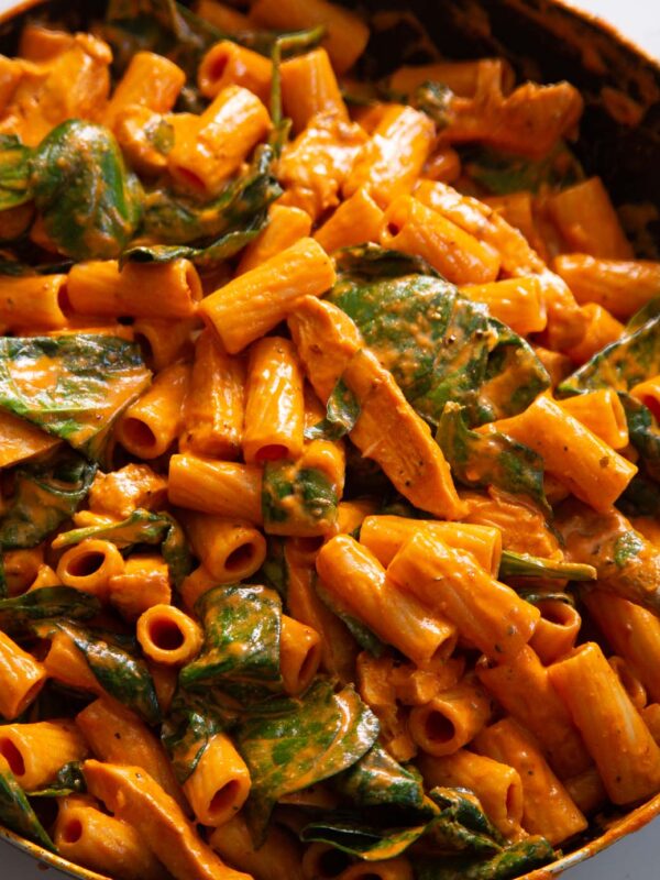 chicken rigatoni in large black frying pan